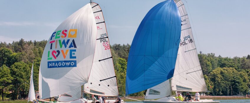 Łączymy pokolenia żeglarzy na wodzie. W ten weekend kolejne regaty Żeglarskiego Grand Prix Warmii i Mazur